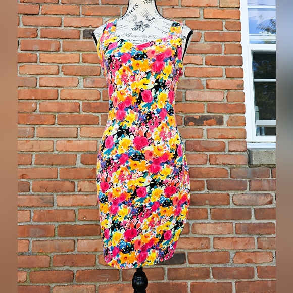 Material Girl Floral Bodycon Cut-Out Back Mini Dress – Size M (S/M Fit) 🌸✨ - Picture 1 of 15